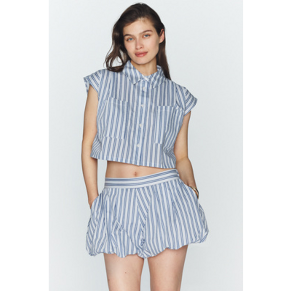 Anthropologie Pants - Anthropologie Maeve Striped Bubble Shorts. in Blue
